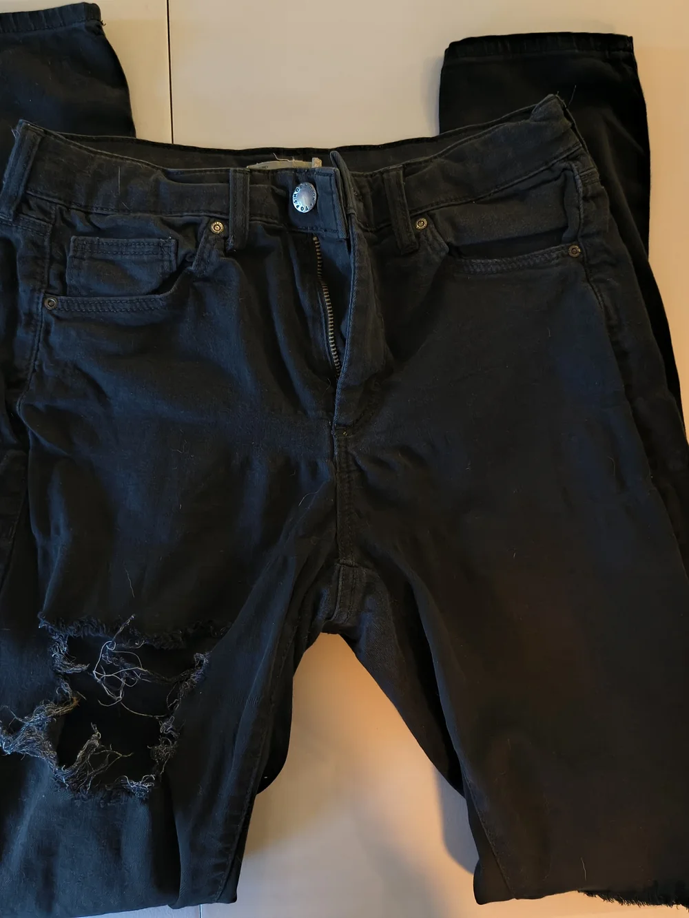 Top Shop moto Leigh Black Distressed Skinny Jeans size waist 28